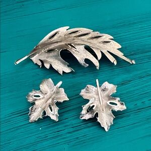 Vintage BSK Elegant Silver Leaf Jewelry Set